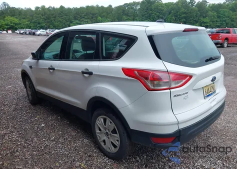 2013 Ford Escape S из США, поврежденный, VIN 1FMCU0F78DUD87641